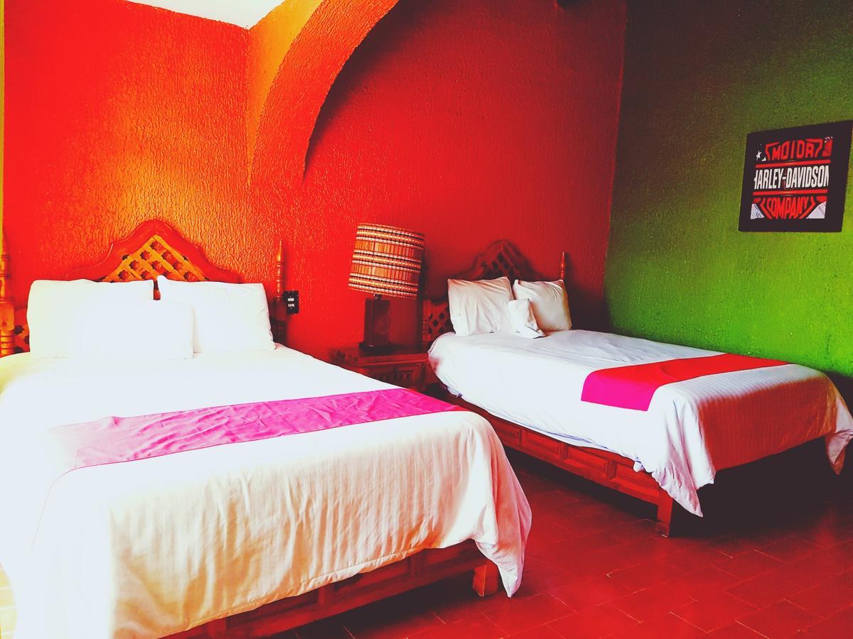 Mi Hotel Текуискуиапан Екстериор снимка