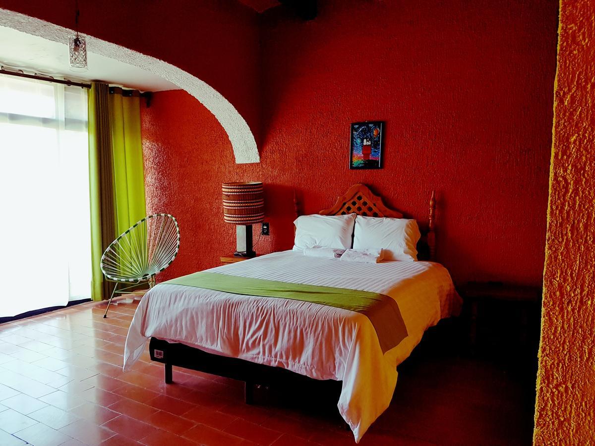 Mi Hotel Текуискуиапан Екстериор снимка