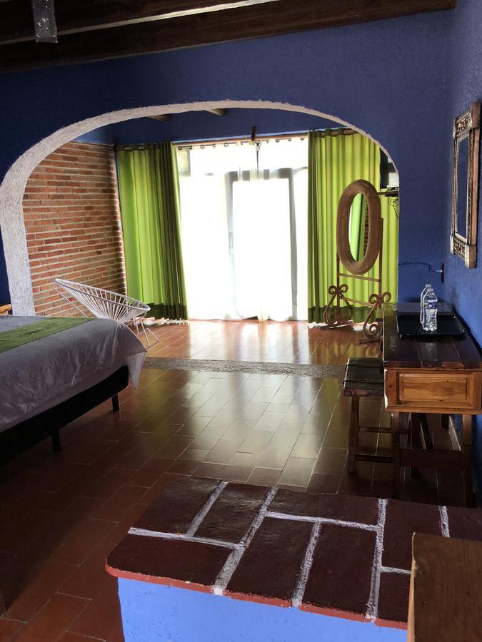 Mi Hotel Текуискуиапан Екстериор снимка